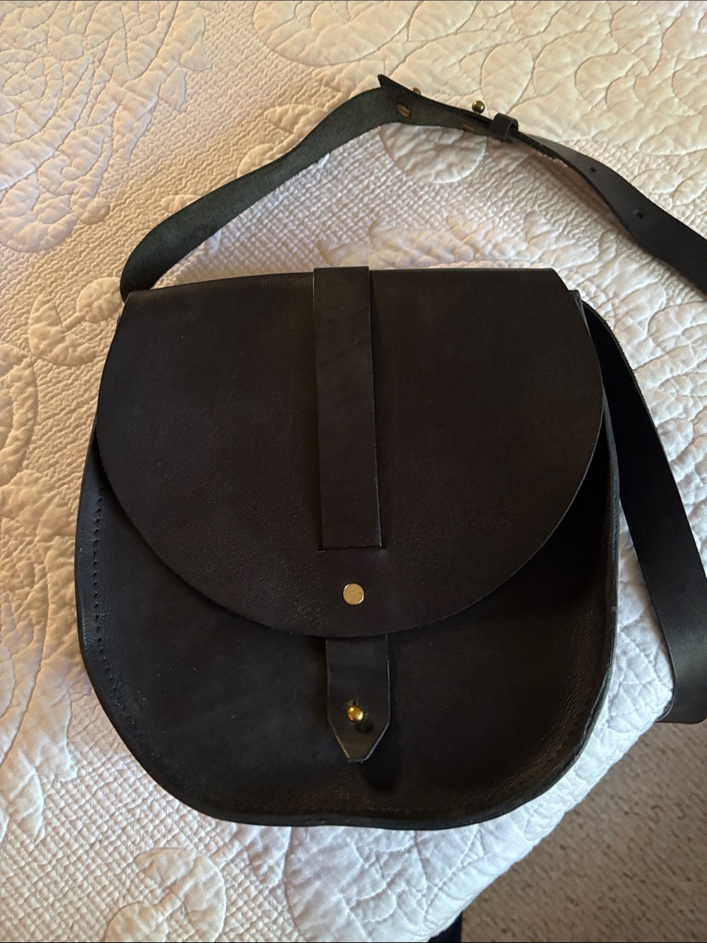 Tribe Alive Black Leather Crossbody Bag - Classic Women's Shoulder Bag